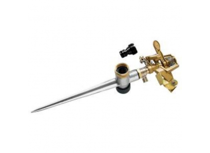 Kovový zavlažovač s hrotom
